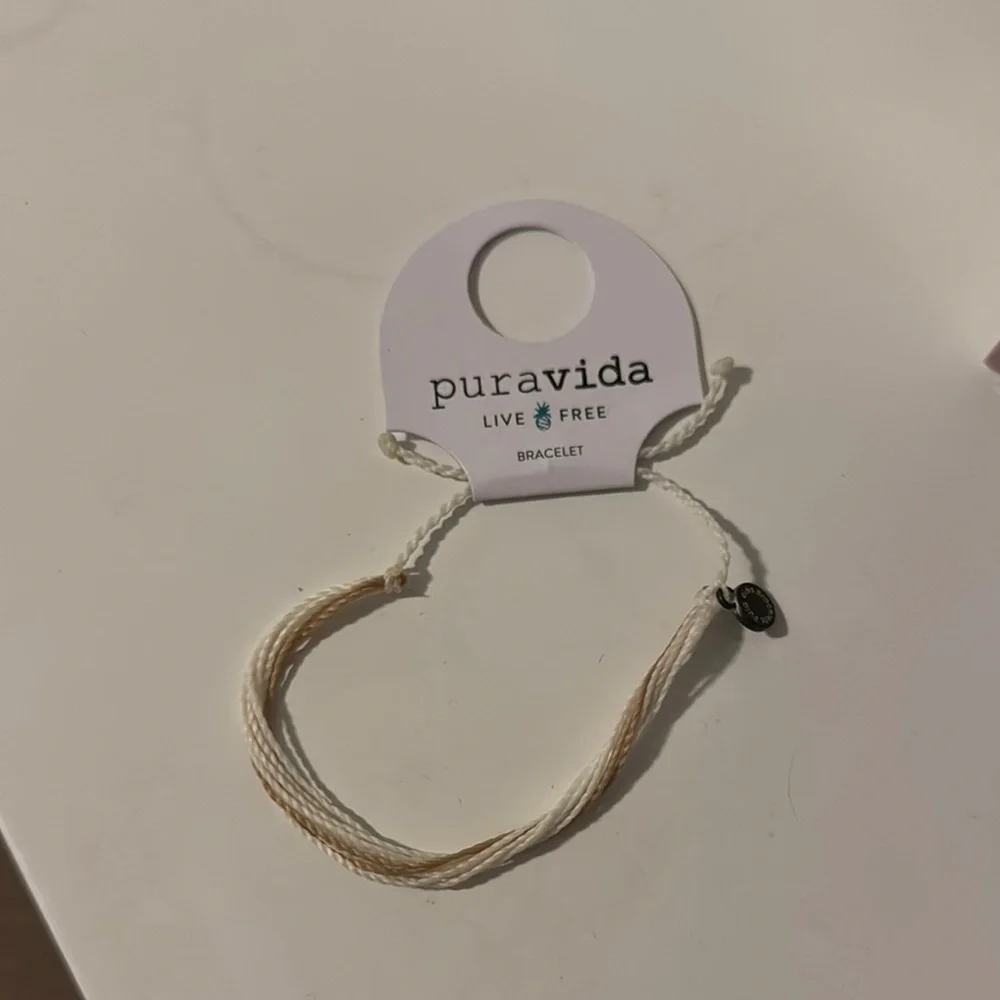 Pura Vida Cream Bracelet - Picture 1 of 1